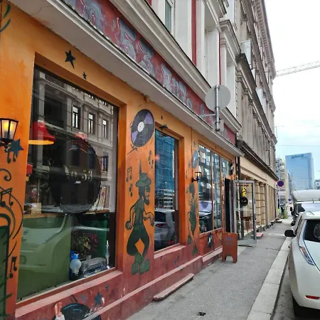 International Designers Space *