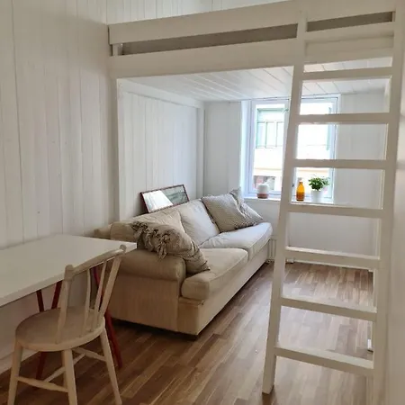Apartment International Designers Space