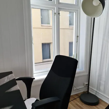 International Designers Space